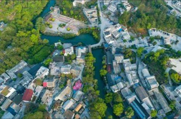 近日，浙江省財(cái)政廳、浙江省生態(tài)環(huán)境廳發(fā)布公告，提前下達(dá)2025年省生態(tài)環(huán)境保護(hù)專項(xiàng)資金，本次下達(dá)資金6.8億元。